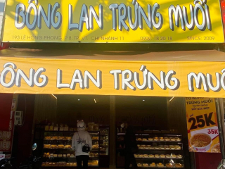 Hướng dẫn trang trí bánh bông lan trứng muối đơn giản mà siêu đẹp